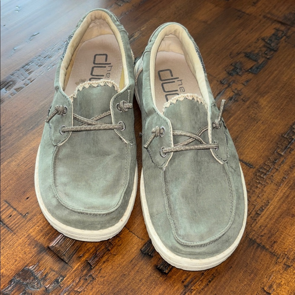 Hey Dude Women's Gray Flats